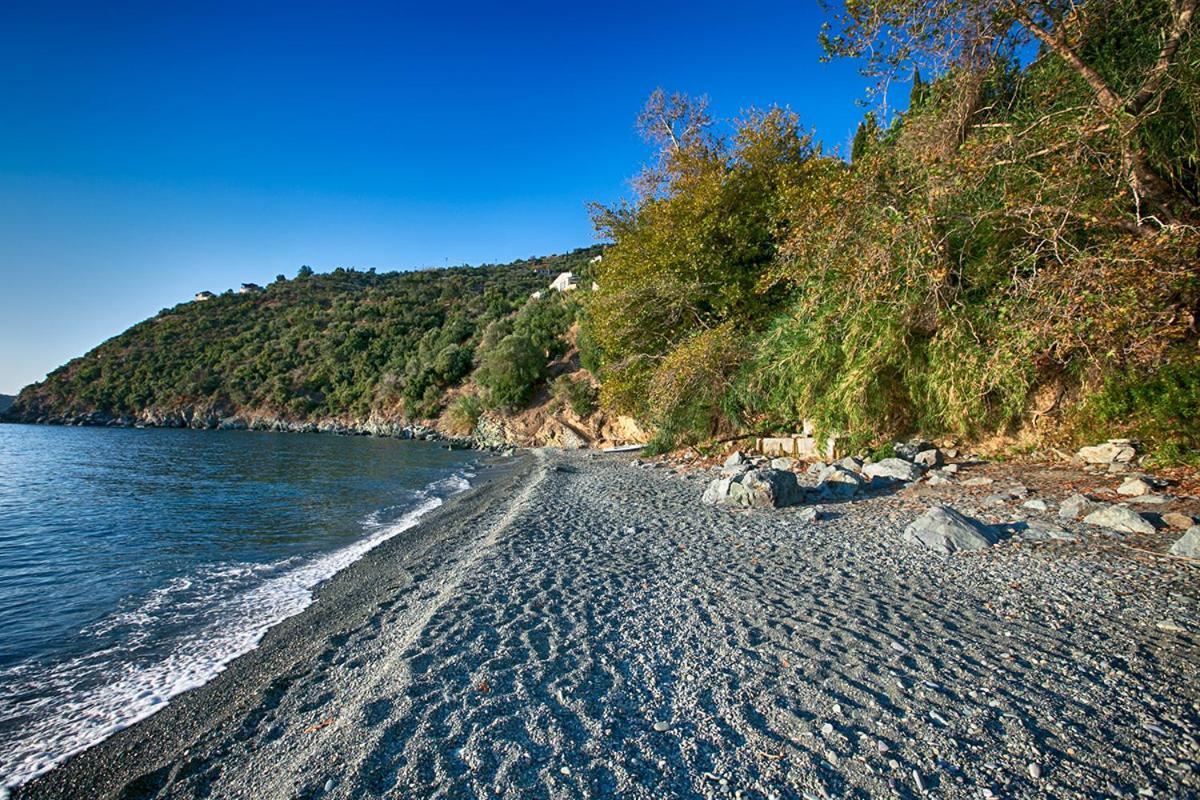 Kissakas Villas Leonídion Dış mekan fotoğraf