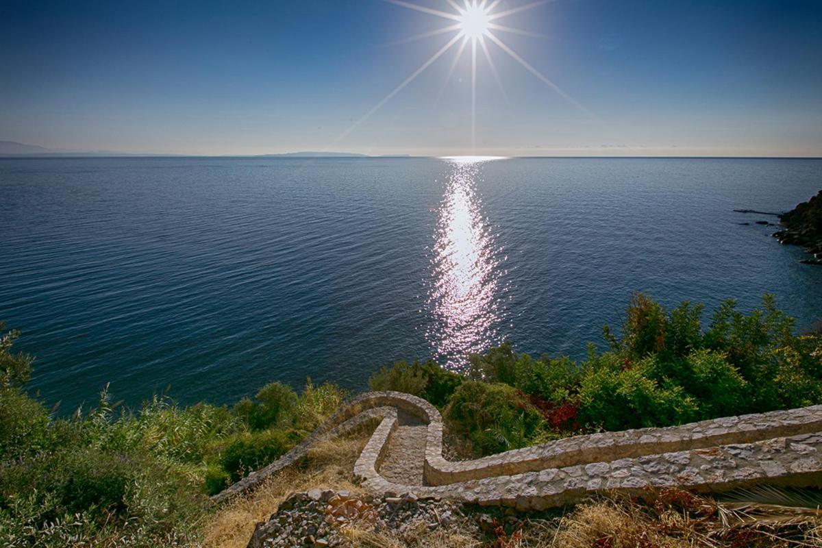 Kissakas Villas Leonídion Dış mekan fotoğraf