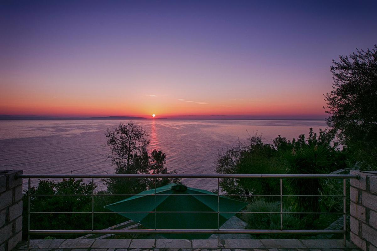 Kissakas Villas Leonídion Dış mekan fotoğraf
